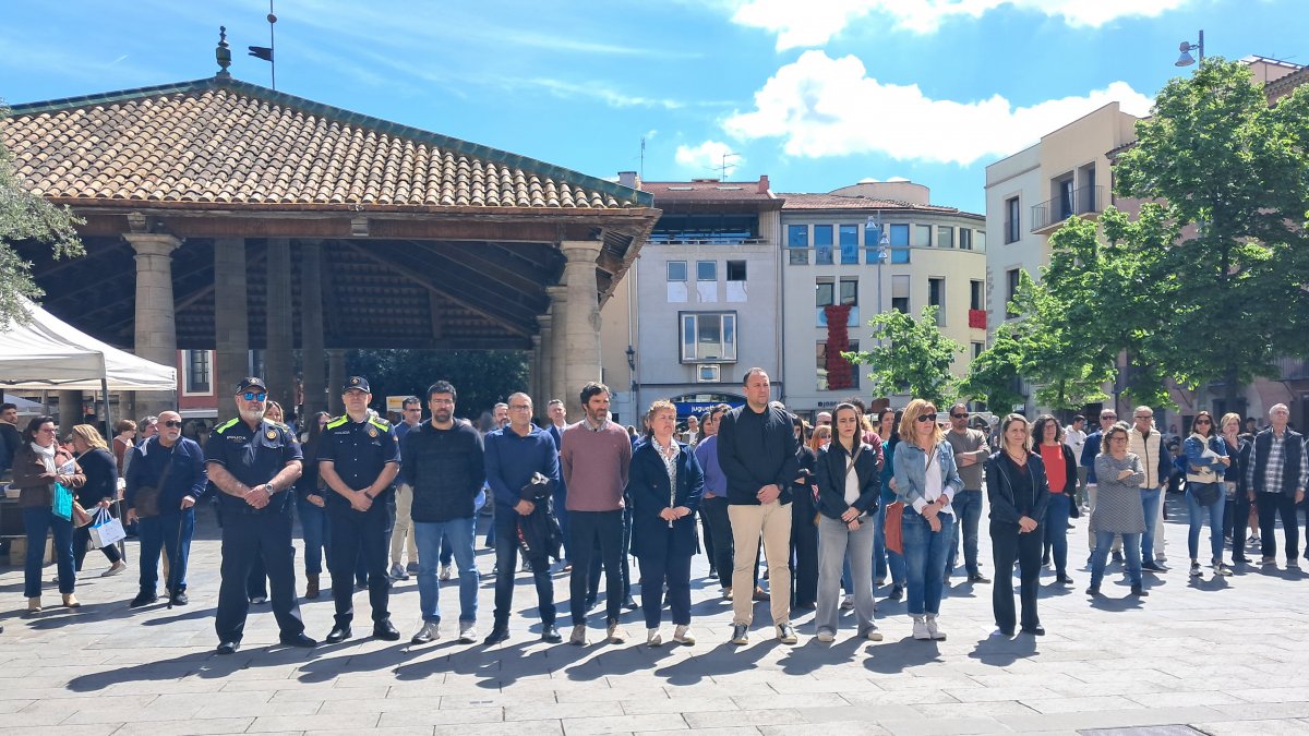 A Granollers, el minut de silenci s'ha fet a la Plaça de la Porxada
