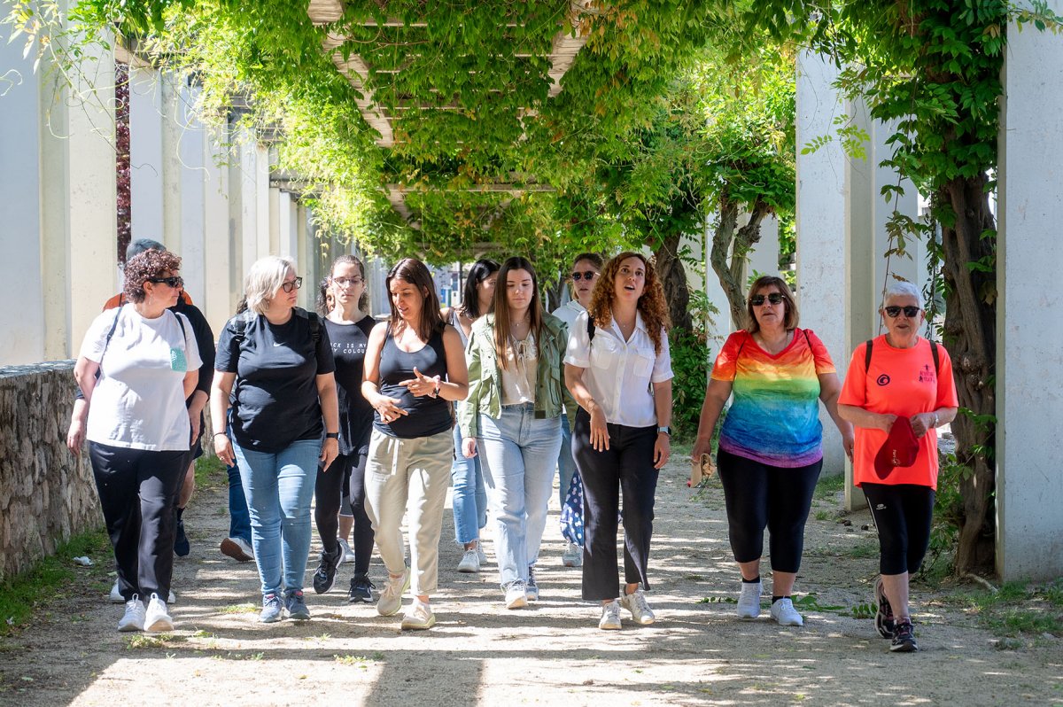 Un moment de la passejada aquest dissabte al parc de Ponent