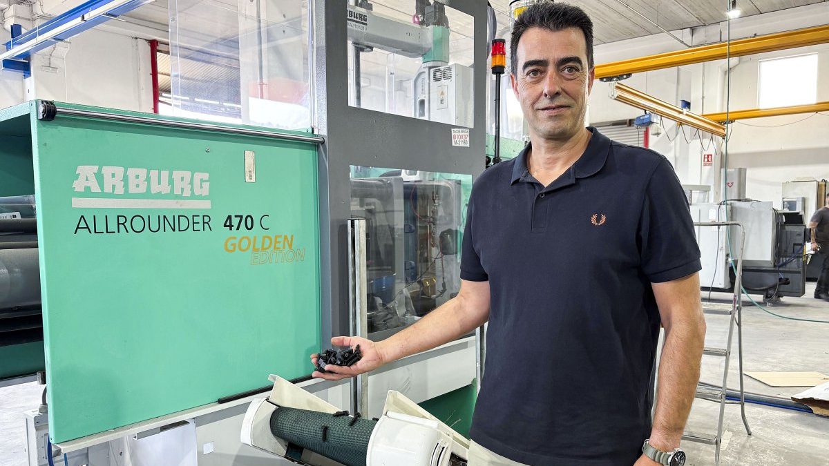El fabricant de tacs de plàstic Lapafil es trasllada a Centelles