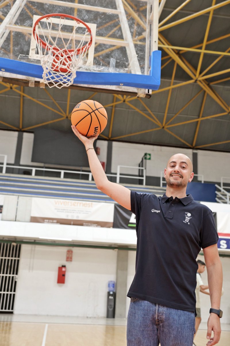 Toni Olivares a la pista del CB Granollers