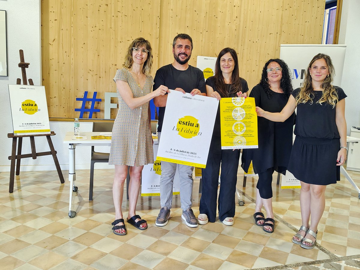 La presentació de l’Estiu a la Fàbrica, a la seu de la Fundació Martí i Pol