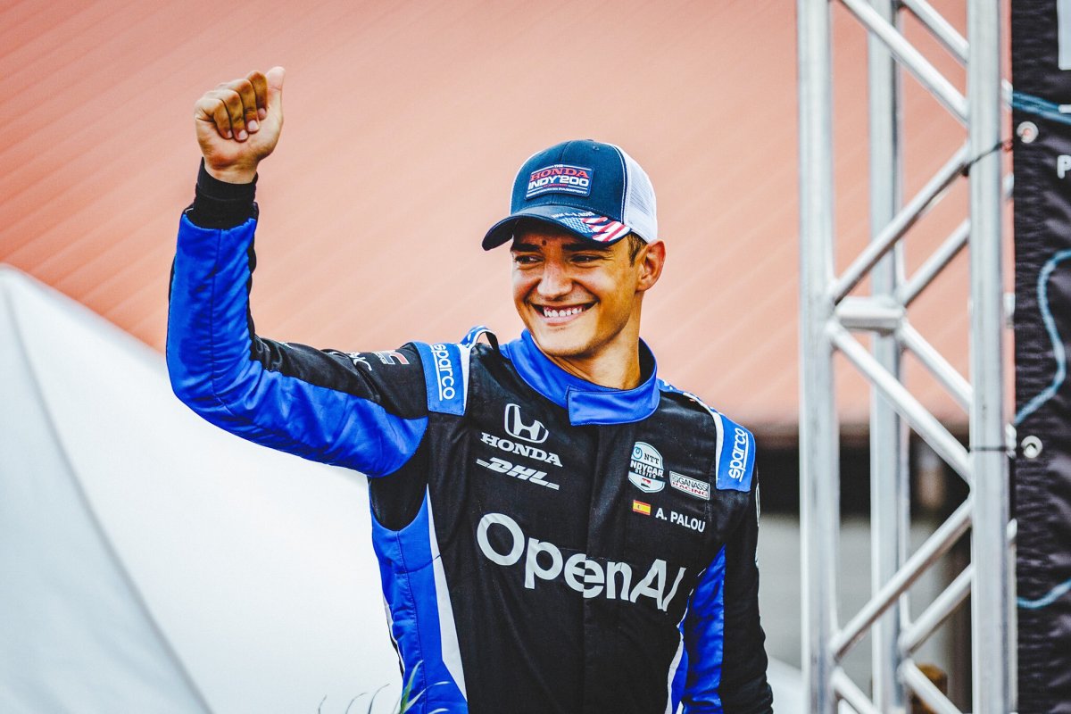 Àlex Palou celebrant el segon lloc aconseguit al Circuit de Mid-Ohio a Lexington