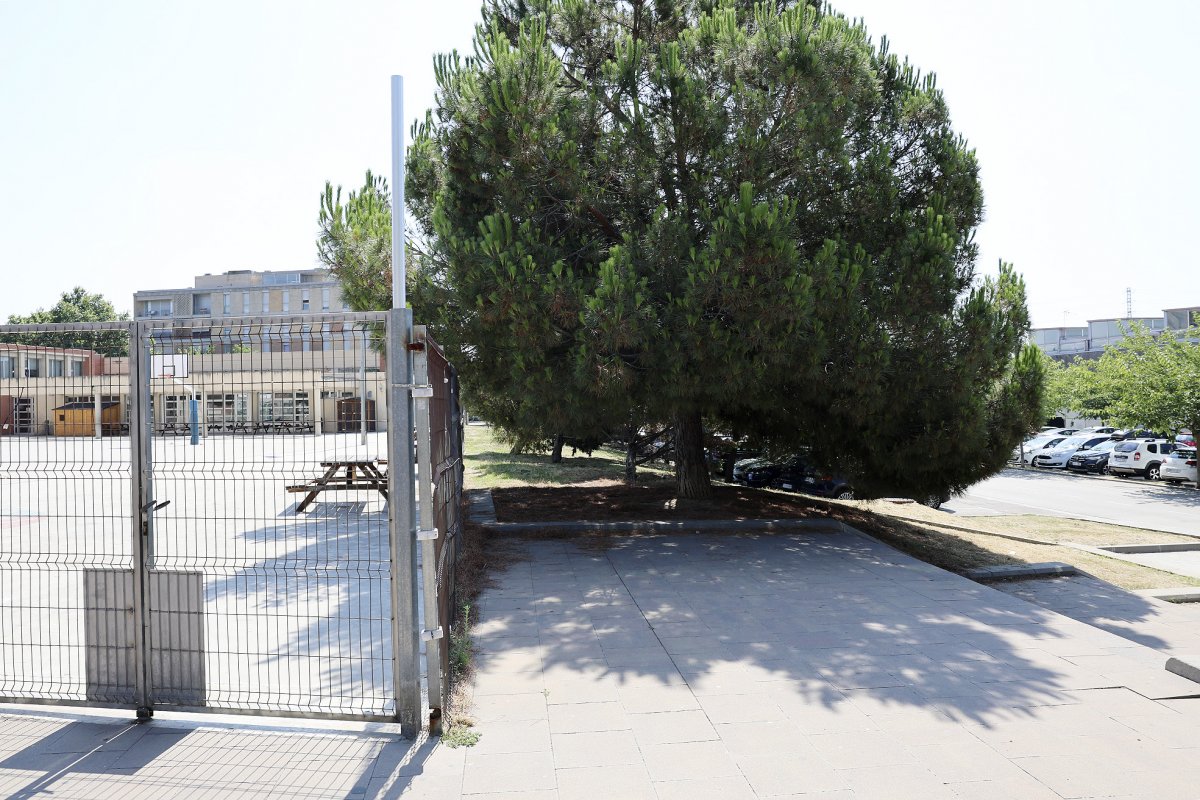 El nou edifici es construirà en un solar al costat de l'escola Lluís Piquer