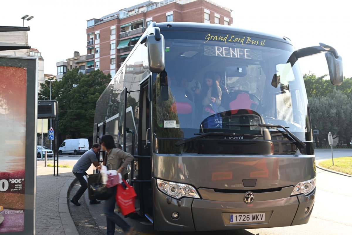 14f2d080-c66b-4dcf-a8b7-b4eb2795019d