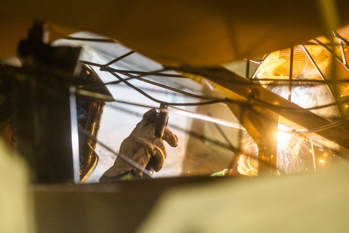 Un soldador treballant