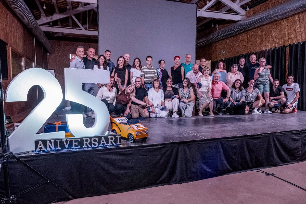 Participants en la celebració de l’aniversari, a Can Luna, dissabte a la tarda