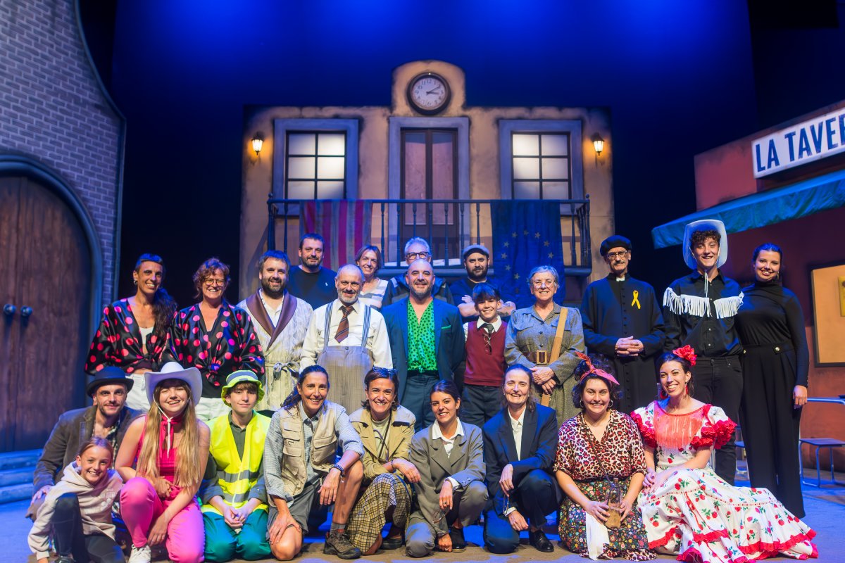 Equip artístic i tècnic que participa en el muntatge