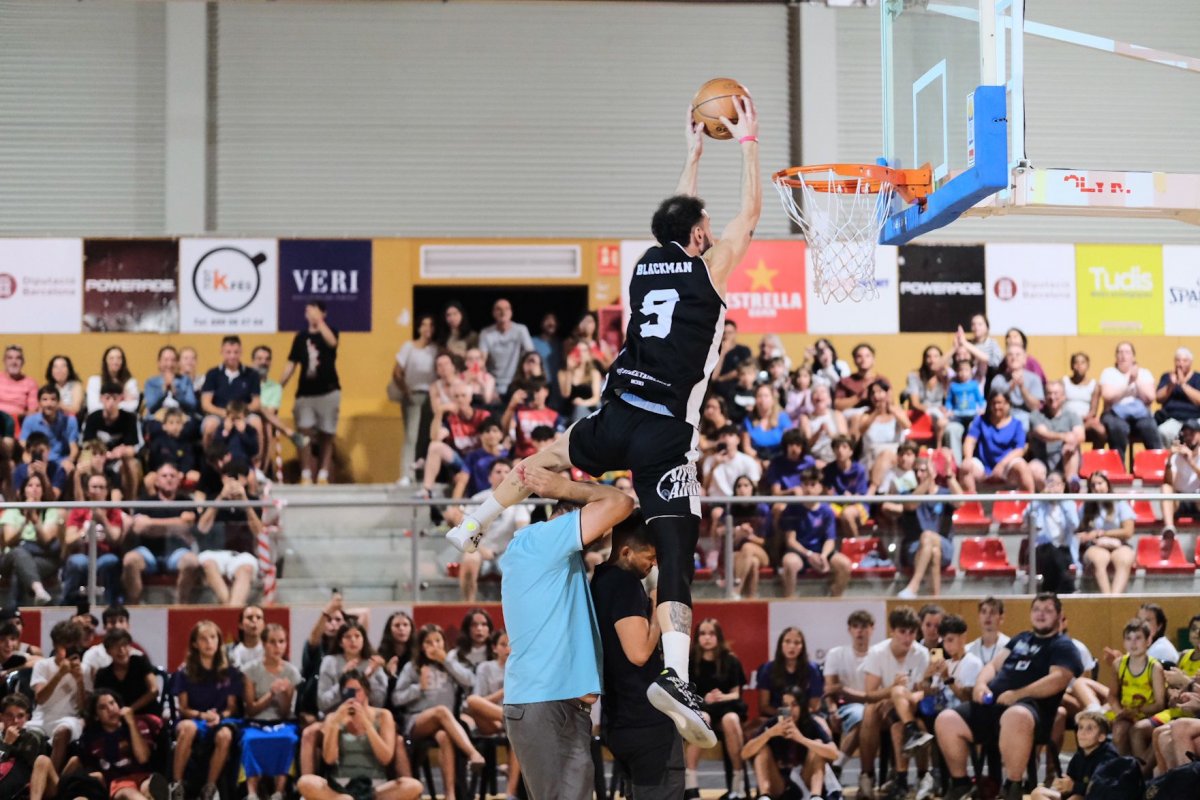 El concurs d'esmaixades és un dels espectacles més icònics del torneig