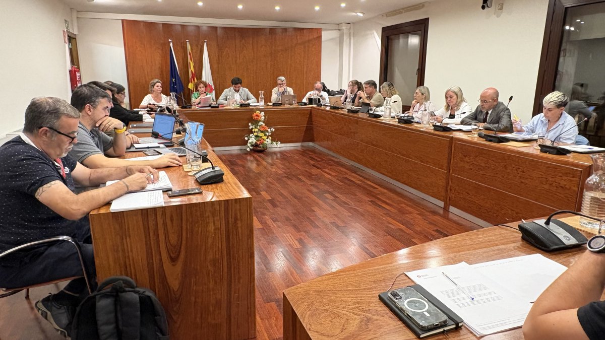 Un moment del ple de Manlleu d'aquest dilluns