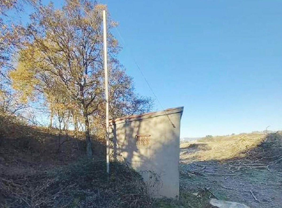 El pou nou de Saladeures, que està en desús i ara es vol recuperar