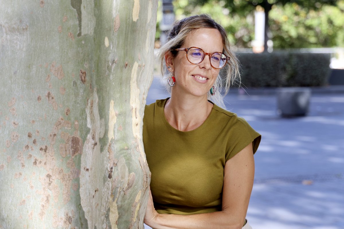 Núria Vendrell és escriptora