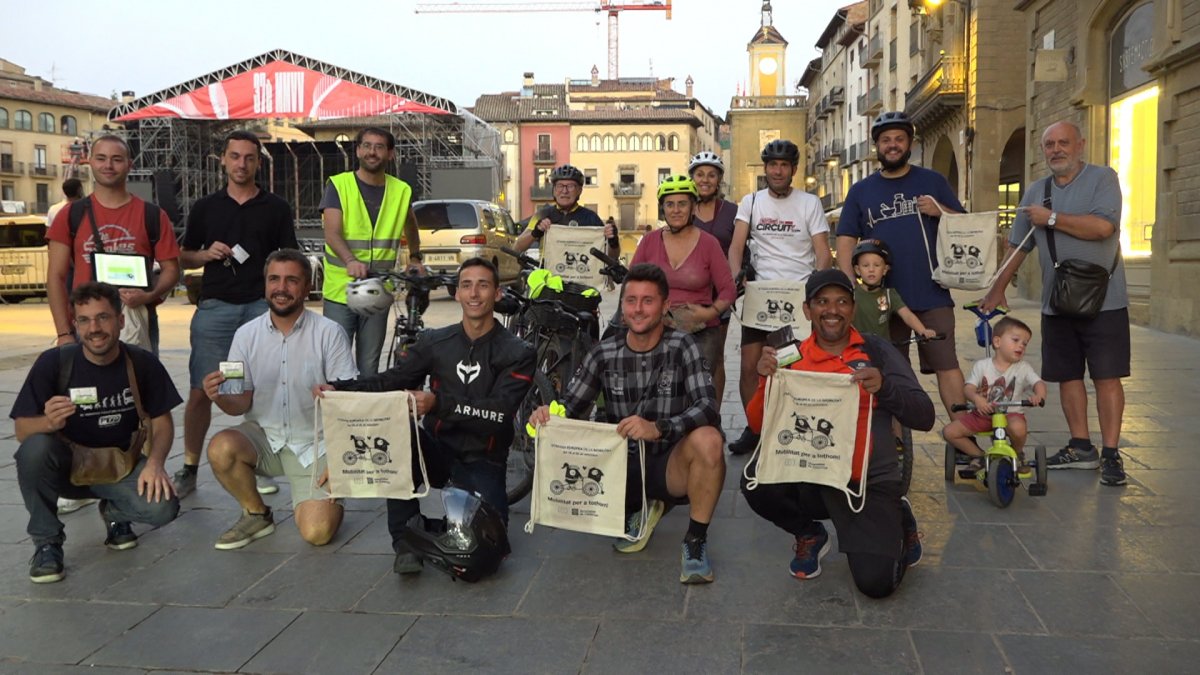 Els participants de la cinquena Cursa de Transports d'Osona