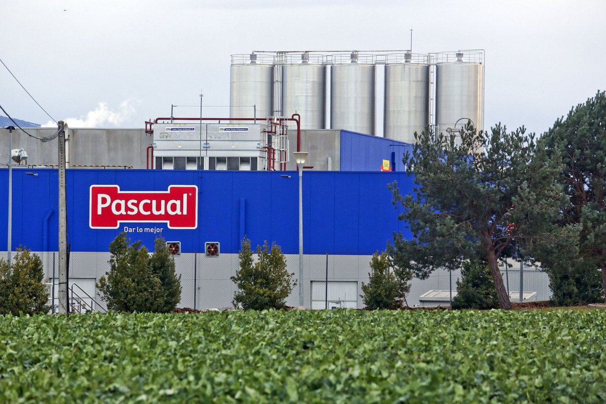 La voluntat és fer la mozzarella de Casa Tarradellas a la planta de Leche Pascual de Gurb