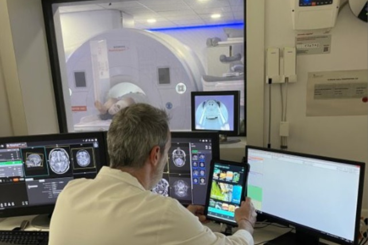 Una prova de ressonància magnètica a l'Hospital de Granollers