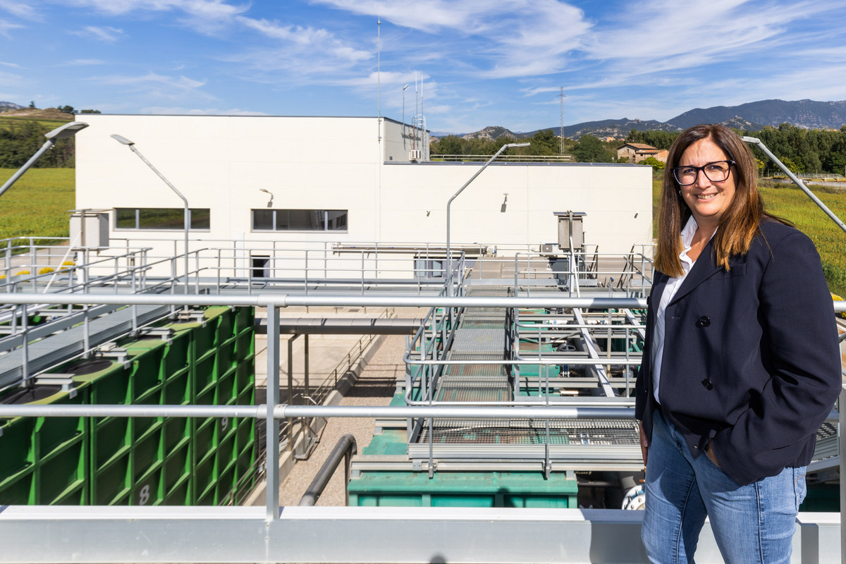 Gemma Arrom a la potabilitzadora d’Osona nord: “A moltes depuradores probablement estan traient una aigua més bona que la del riu. L’aigua regenerada l’hem de poder aprofitar”