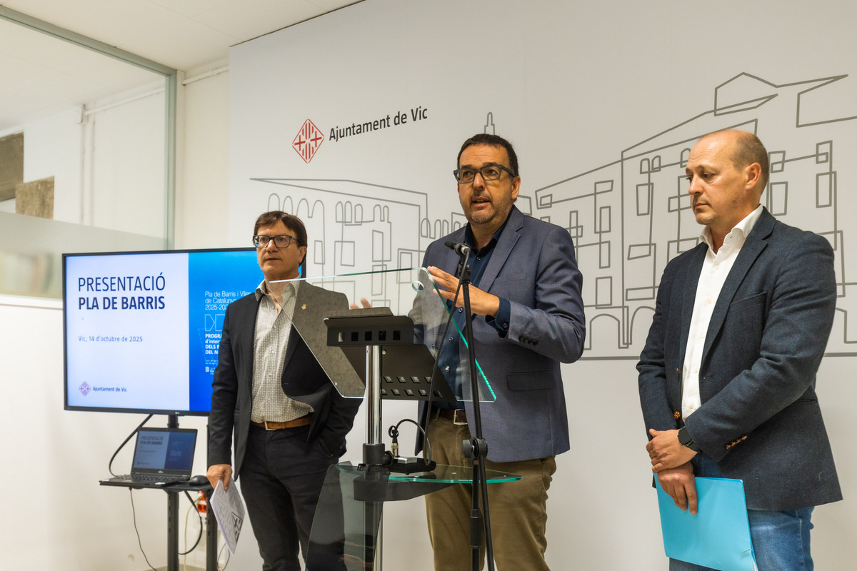 La presentació la van fer els socis de govern, Ara Vic i Junts, conjuntament amb el PSC, que hi ha col·laborat