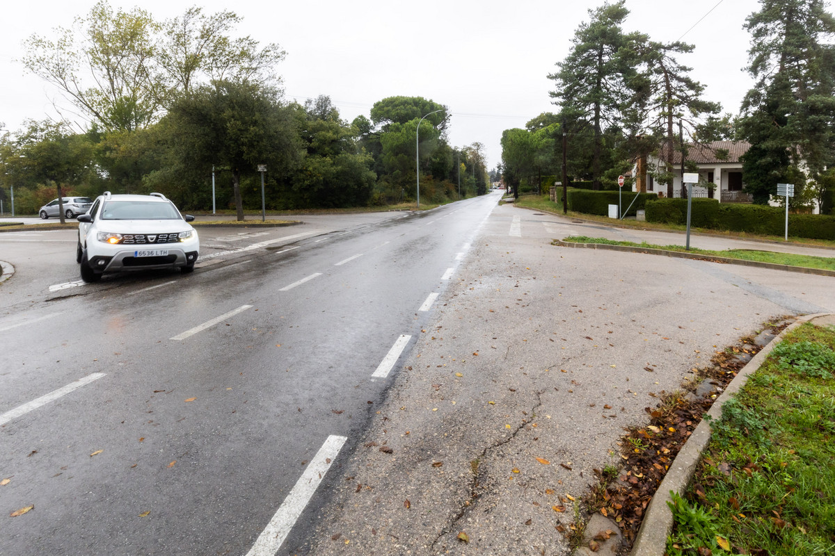 El semàfor es col·locarà a la cruïlla del carrer Bonaire i les rondes del Pintor Mombrú i de Josep Pla