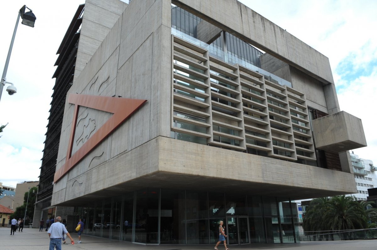 Façana de l'ajuntament de Mollet