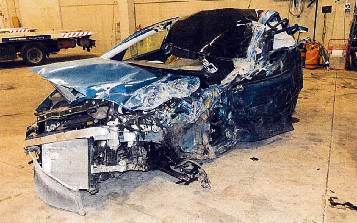 L’estat del cotxe de Cristina Mora després de l’accident