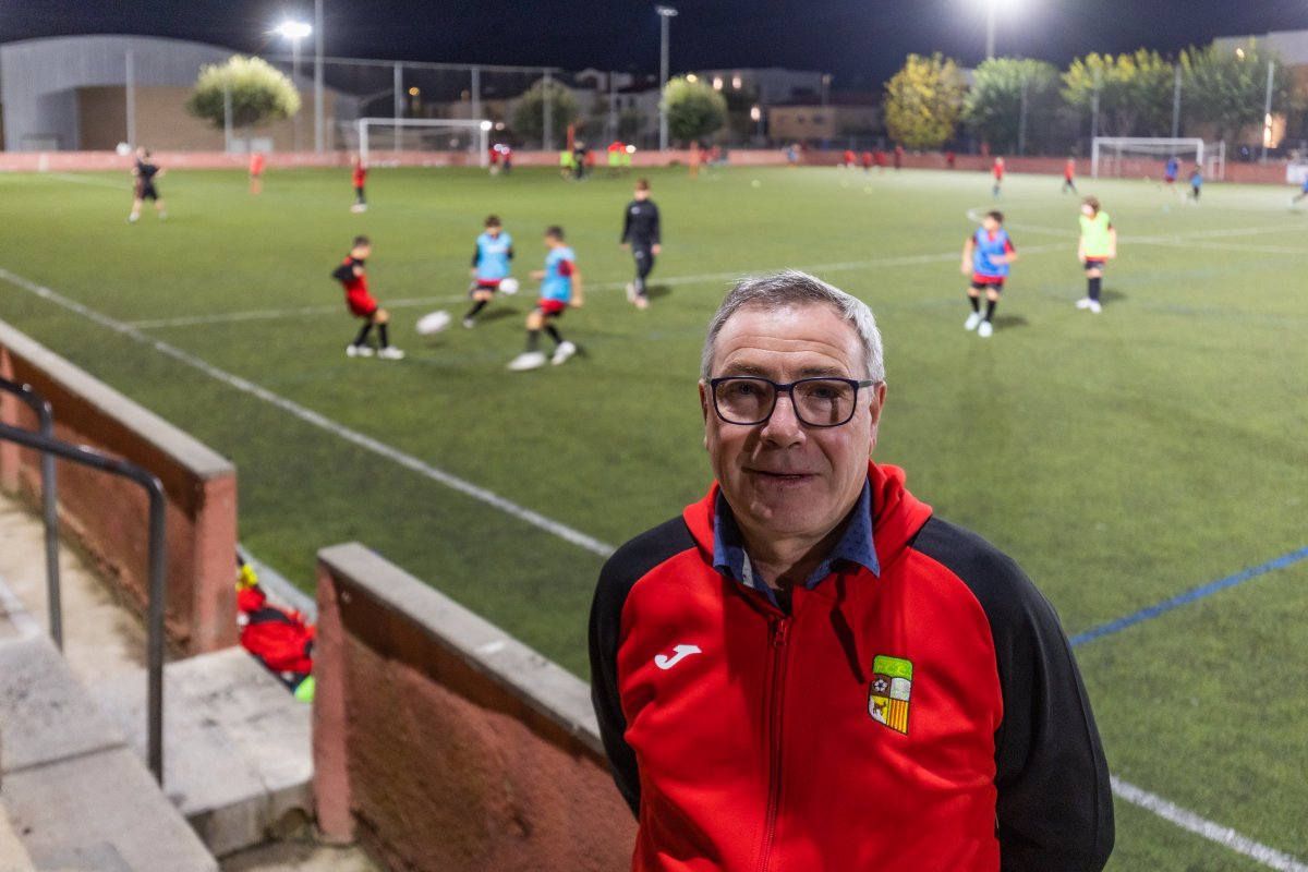 Manel Arenas, aquest dijous a la tarda al camp de futbol de Calldetenes
