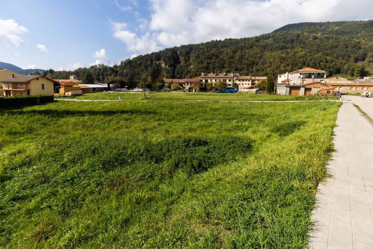 Els terrenys on s’ubicaran les noves piscines municipals de Sant Pau, aquest dijous a la tarda
