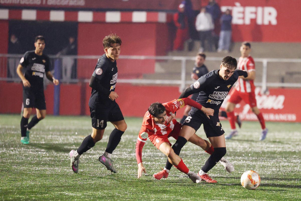 Un moment del partit d'aquest dimecres a l'Hipòlit Planàs