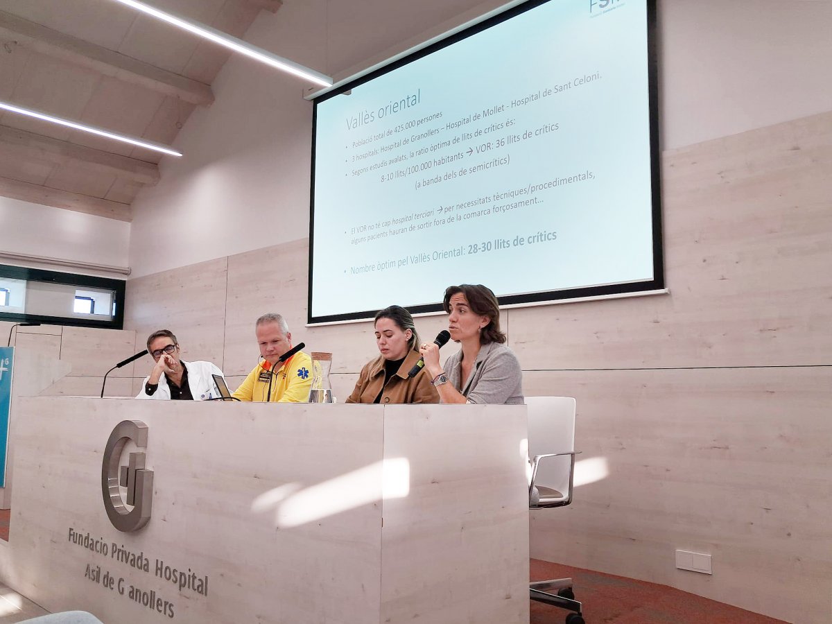 Pau Garro, Pere Sánchez, Carolina Centeno i Núria Pomares durant la presentació del Circuit d'Atenció divendres