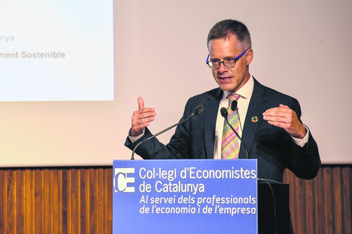 El repte climàtic, l’habitatge social i la relació món urbà-rural són els principals reptes actuals, segons apunta Queralt