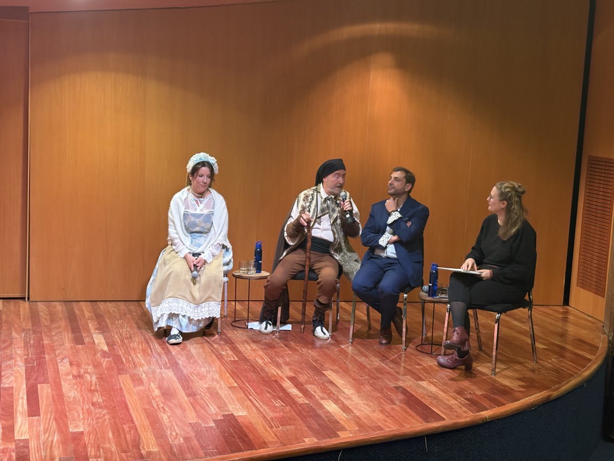 Mireia Dolç, Lluís Sintes, Joan Garrido i Tracy Sirés en la presentació de dilluns