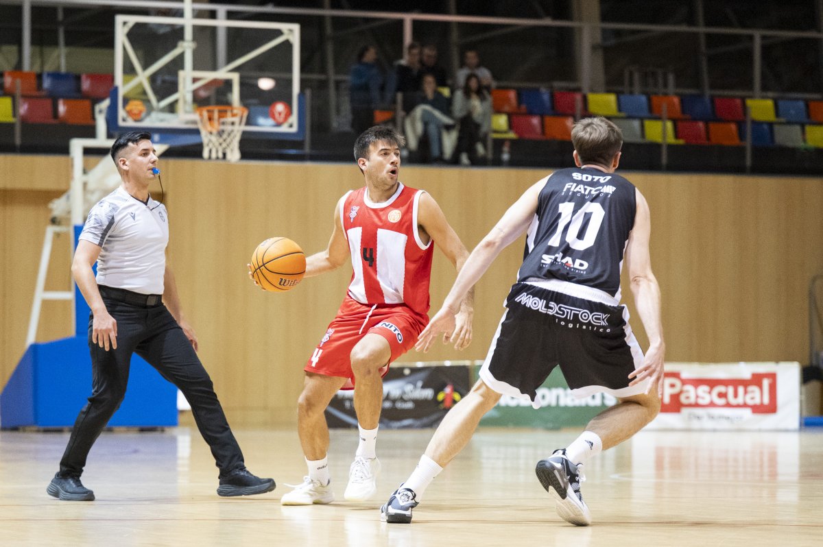 Pablo Martínez va anotar 16 punts davant el Mollet