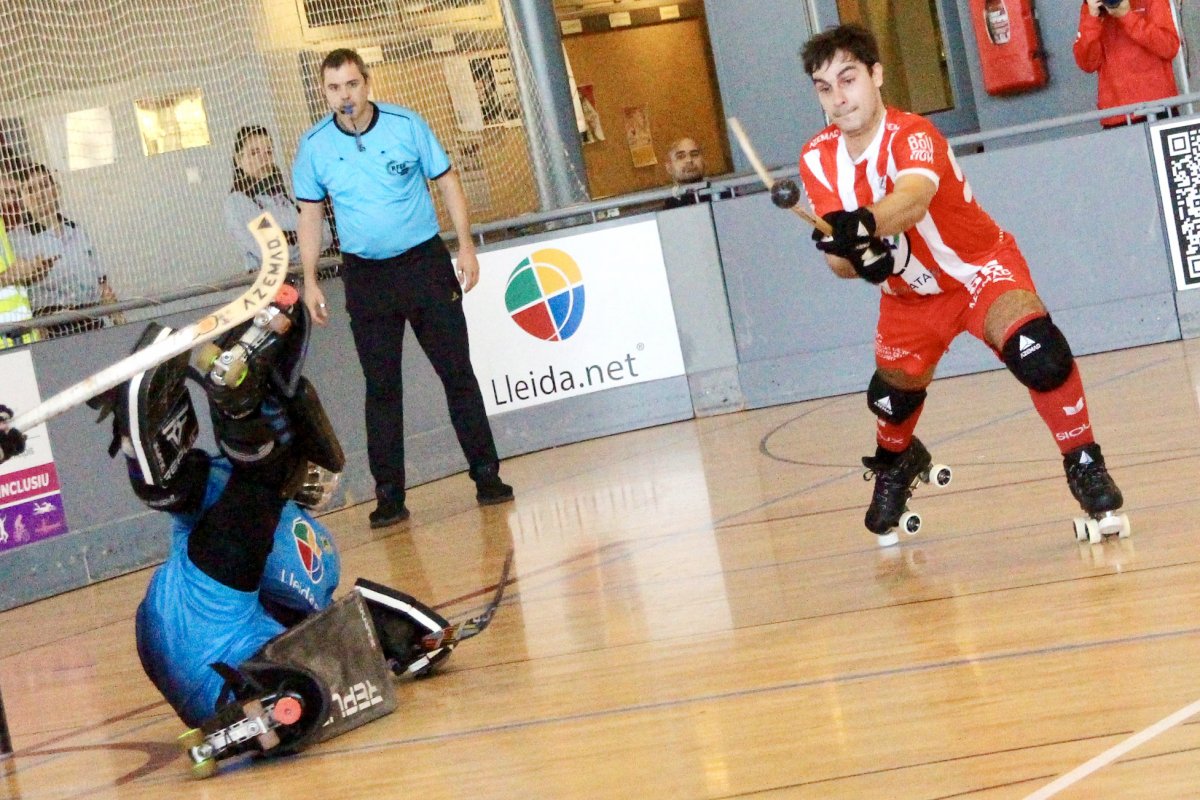 Arnau Saladrigas, en un moment del partit disputat aquest diumenge a Lleida