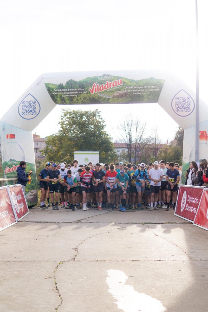 Moment de la sortida de la prova curta de l'Up Xic Trail