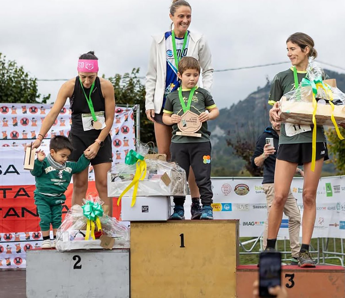 El podi femení de la cursa d'aquest diumenge