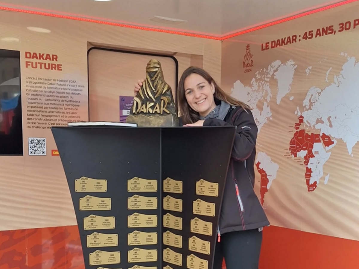 Lourdes Puigmal, en una imagte amb motiu del Dakar de l'any passat, en què va debutar