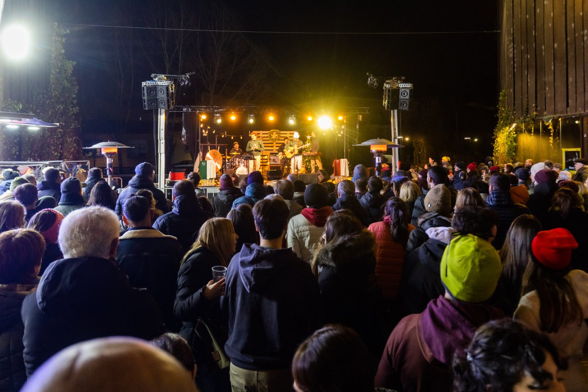 Un moment del concert del Col·lectiu Desembre, un dels moments àlgids de la jornada de dissabte