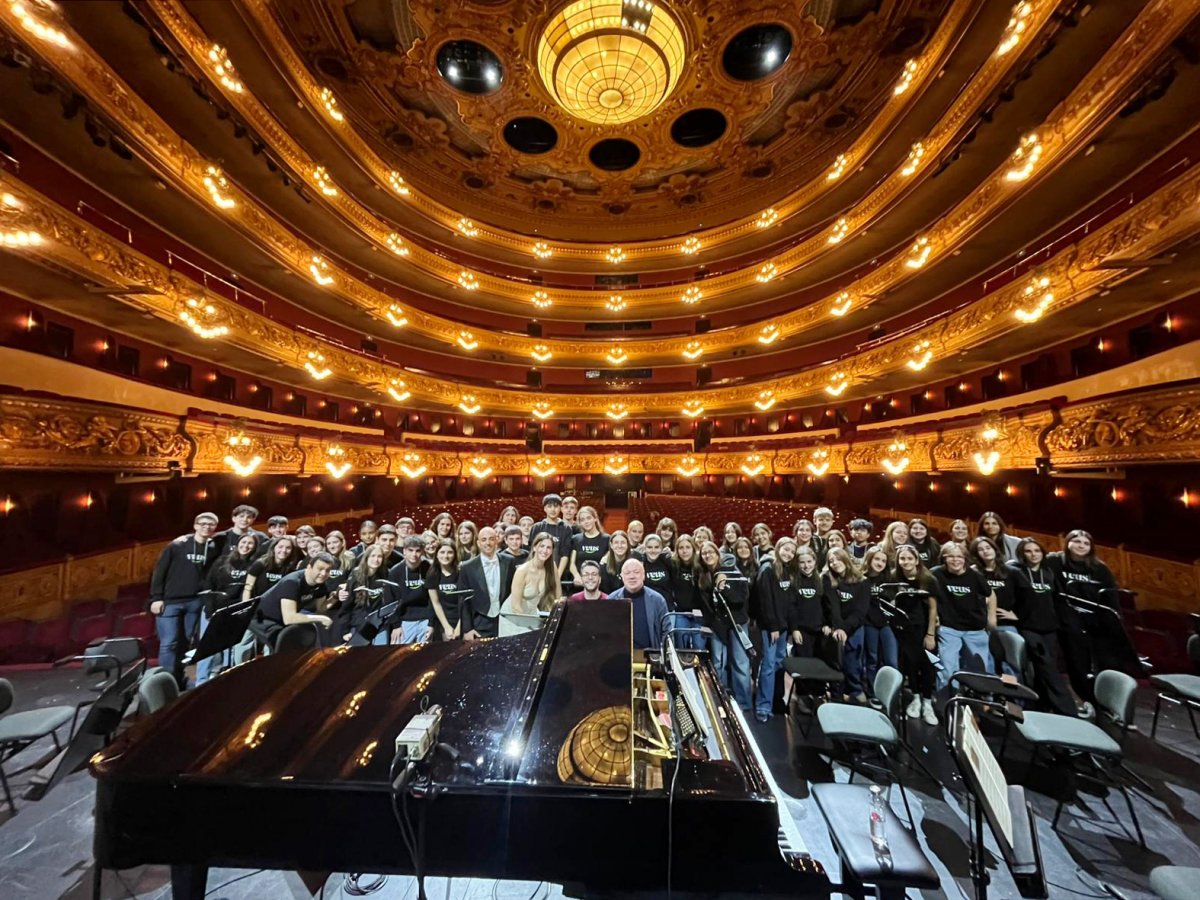 Veus torna per novè any al Liceu amb ‘El conte de Nadal’