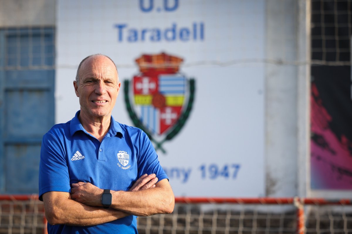 Jordi Peipoch, al camp de futbol de la Roureda de Taradell