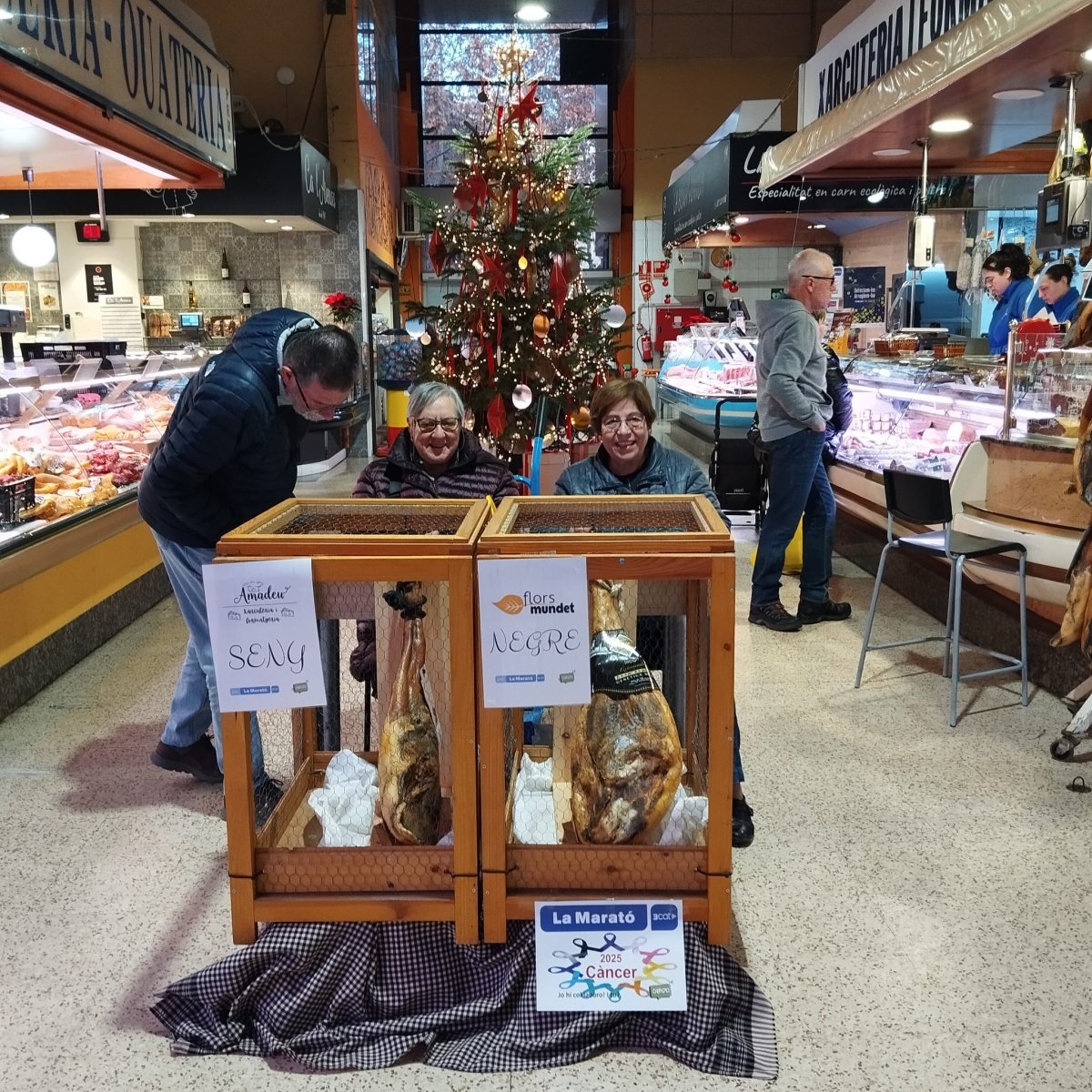 L'activitat del col·lectiu 08470 al mercat municipal de Sant Celoni