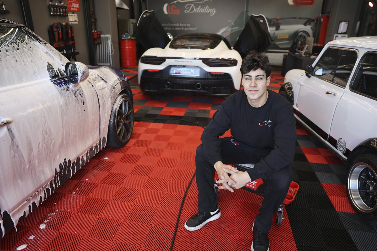 Cotxes com nous, el ‘detailing’ a Granollers