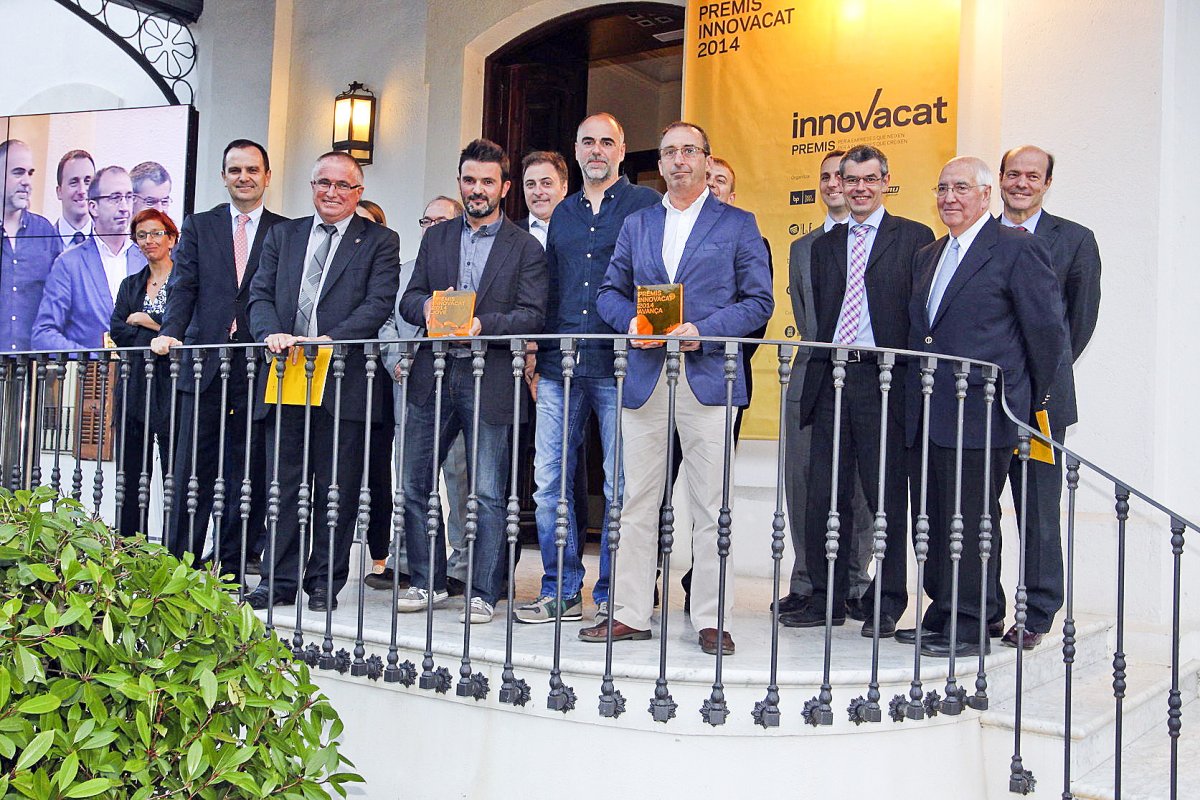 Premiats, autoritats i patrocinadors dels Premis Innovacat del 2014