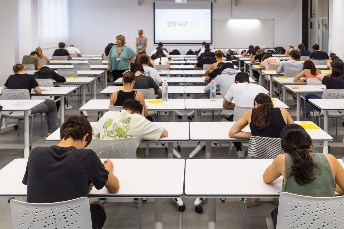 Més de 900 alumnes d’Osona, el Ripollès i el Lluçanès s’examinen de la selectivitat