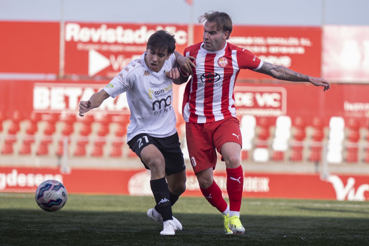 El Vic regala el gol a l’Horta i necessita millorar molt