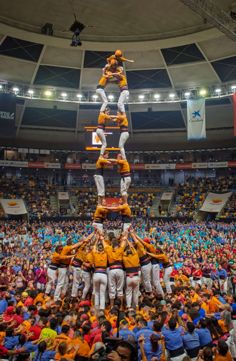 Els Sagals descarreguen el 2 de 8 amb folre vuit anys després, al Concurs de Castells de Tarragona