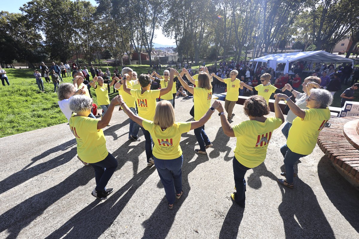 La Xarxa d’entitats de Parets s’estrena amb una mostra