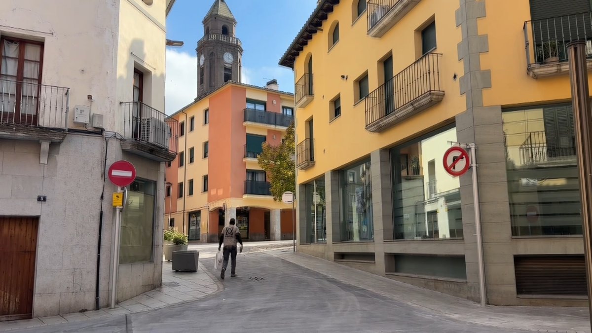 Substituir panots trencats del nucli antic de Torelló costa 25.000 euros cada any a l’Ajuntament