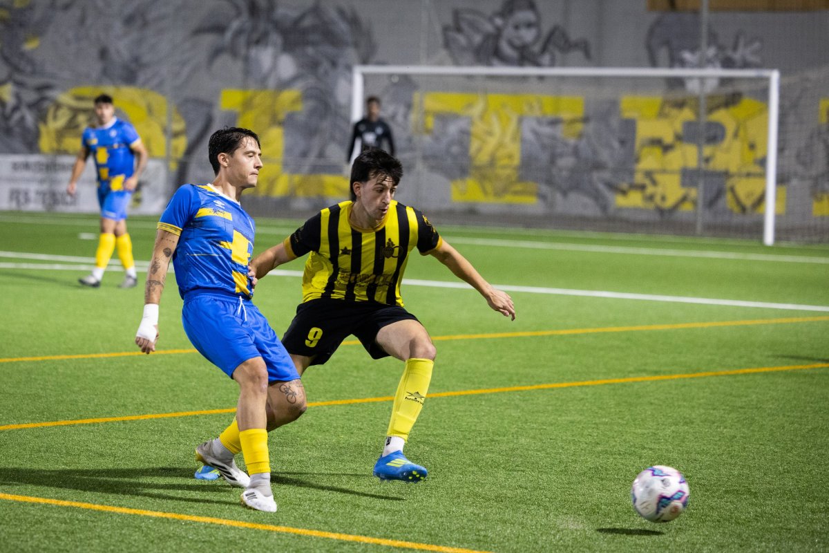 El Voltregà supera el Canovelles i guanya el primer partit de la temporada