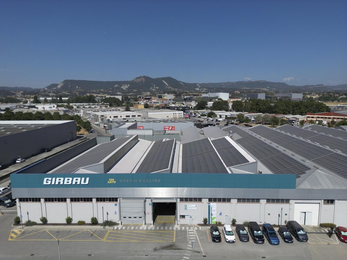 Girbau compra l’alemanya Fintec, dedicada a fabricar màquines de plegar i classificar roba