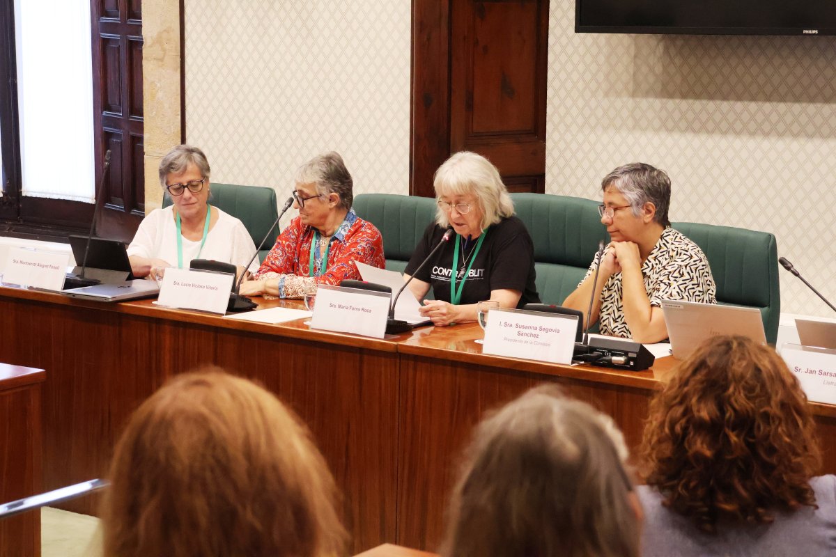 Maria Forns demana al Parlament que s’obrin els arxius del Patronato
