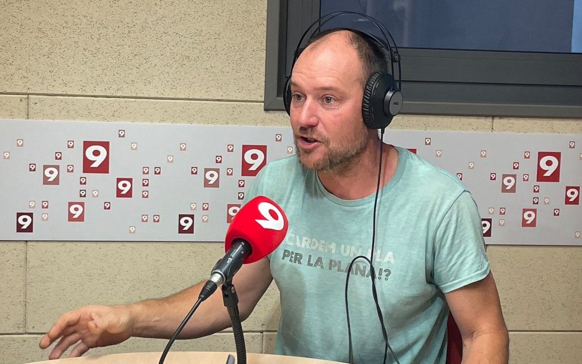 Xevi Crosas denuncia l’absència de l’administració davant el creixement de la indústria porcina