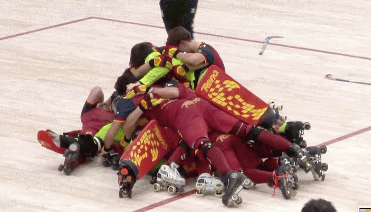 Pol Anglada i Genís Costa, campions del món amb la Sub-19 espanyola d’hoquei patins